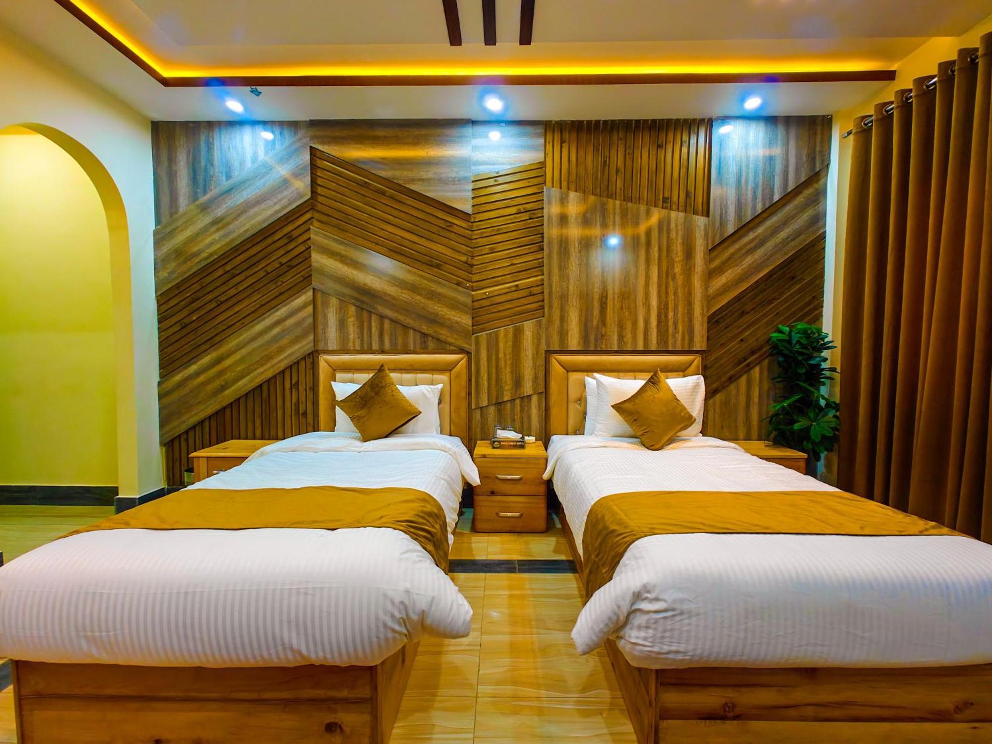 White Forest Hotel Kalam Buitenkant foto