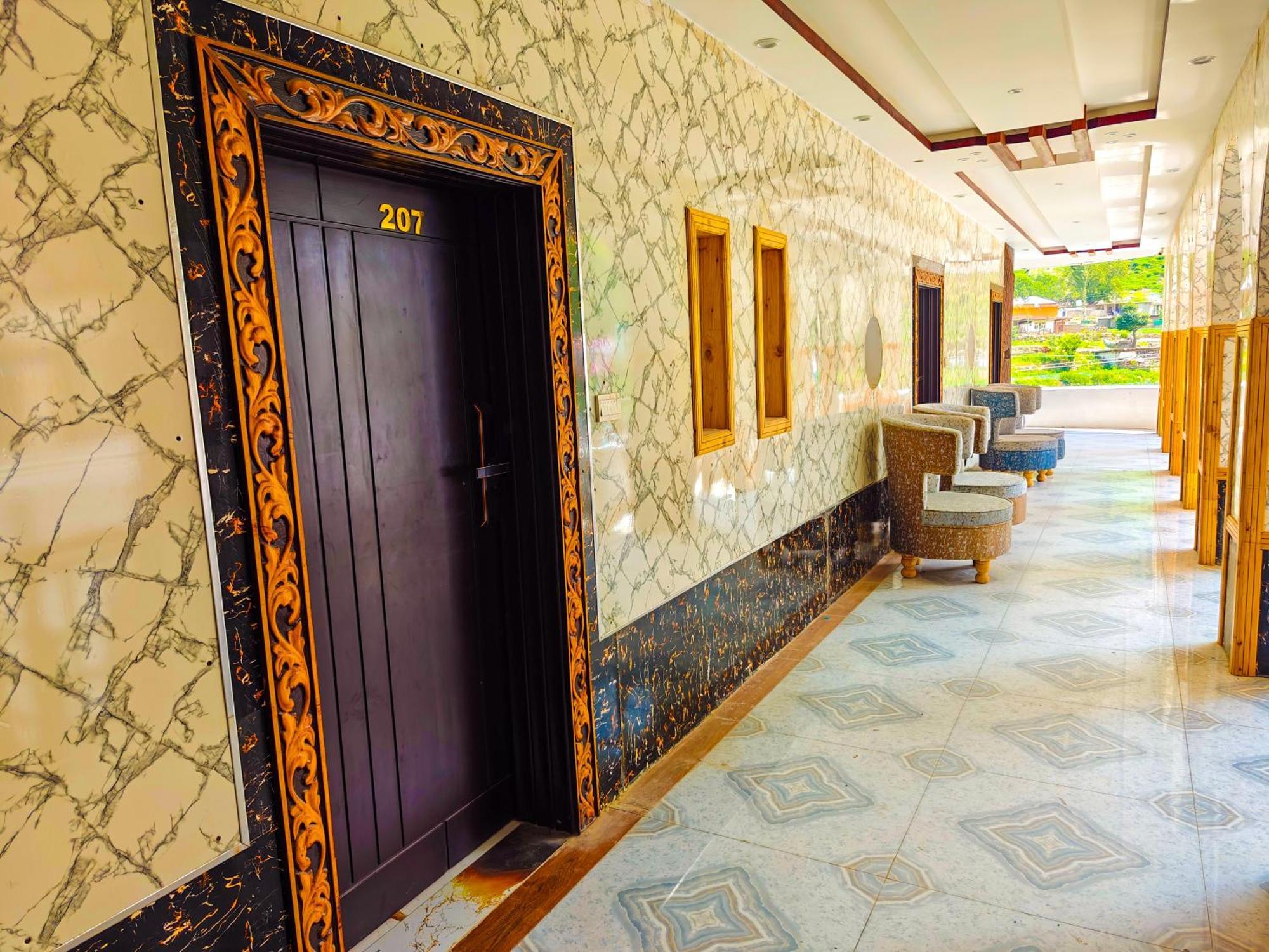 White Forest Hotel Kalam Buitenkant foto